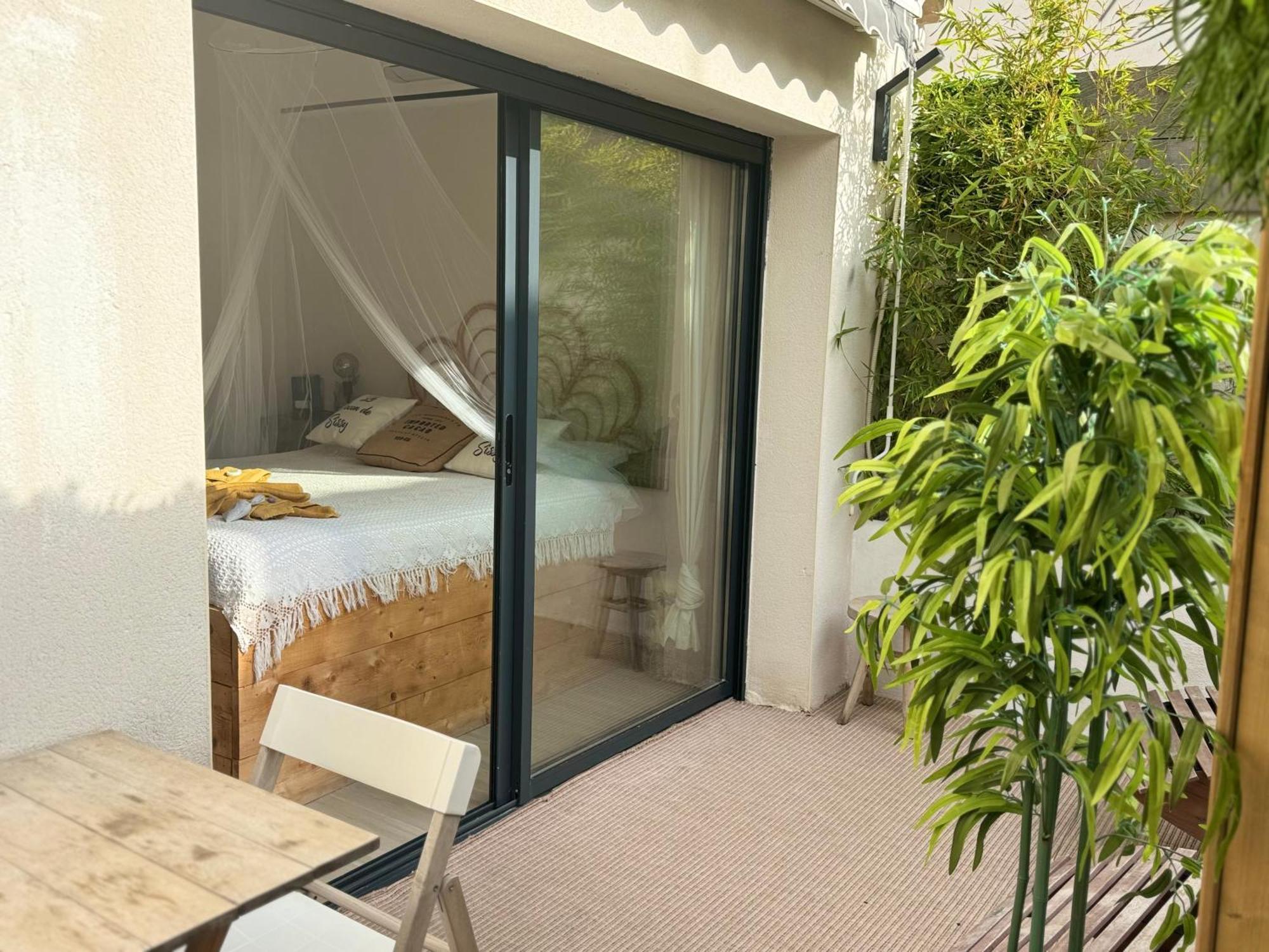 Le Cocon De Sissy Hotell Saintes-Maries-de-la-Mer Eksteriør bilde