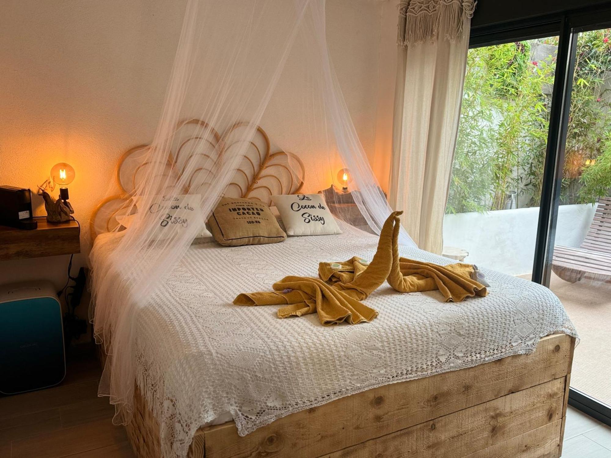 Le Cocon De Sissy Hotell Saintes-Maries-de-la-Mer Eksteriør bilde